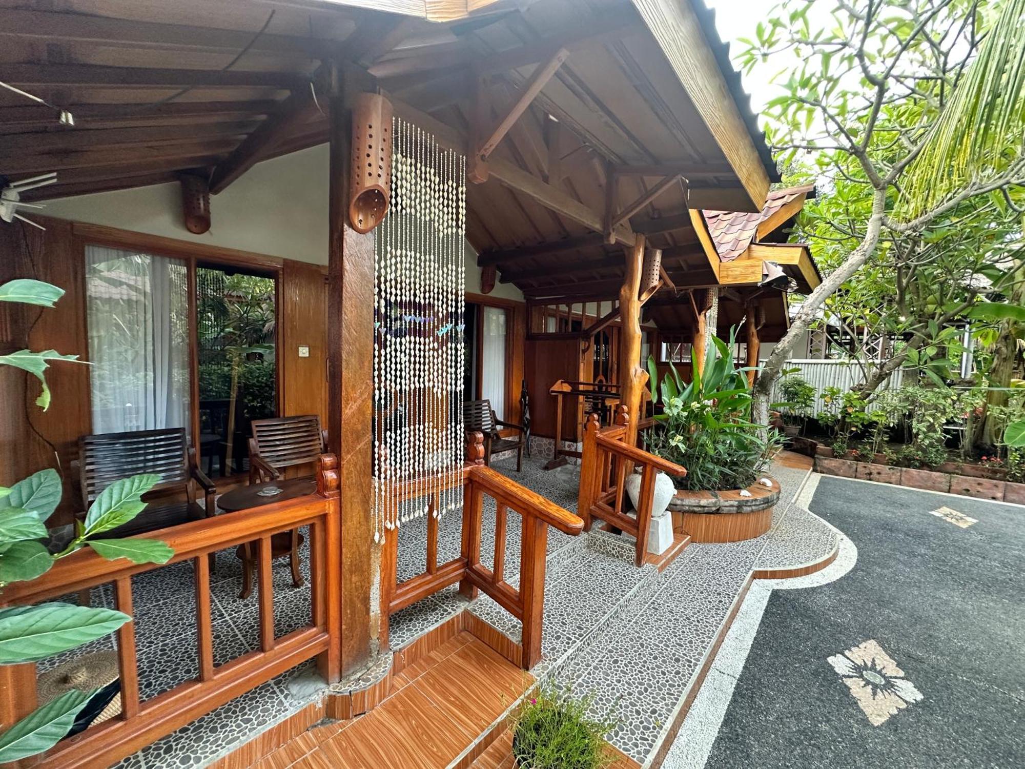 Sunny Rose Bungalows Gili Air - Adults Only Εξωτερικό φωτογραφία