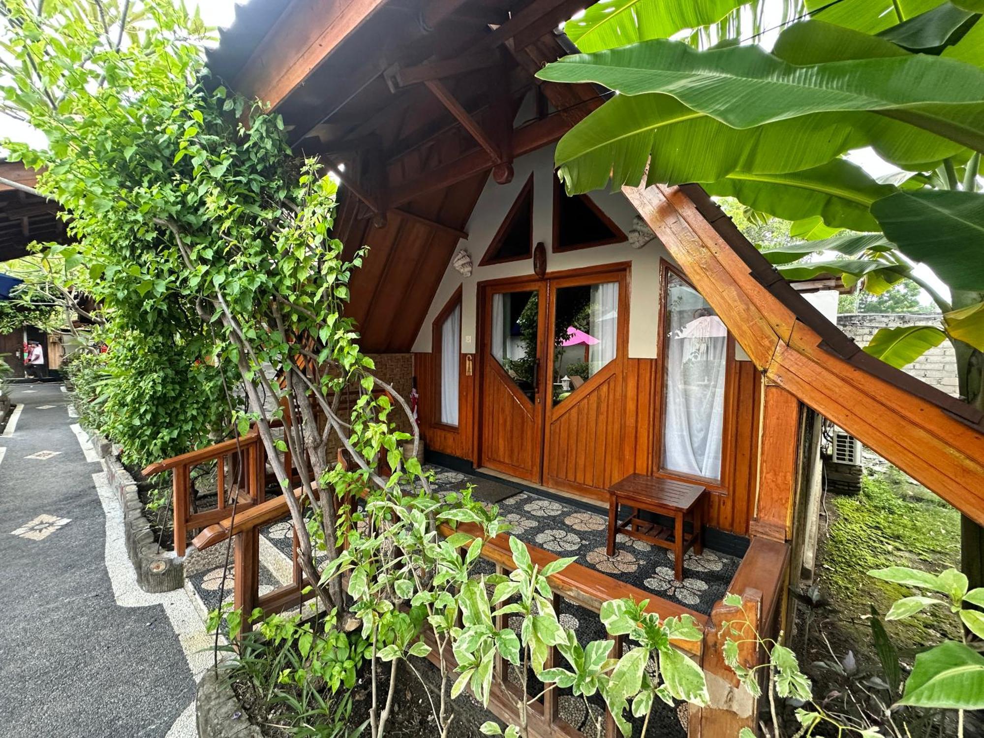 Sunny Rose Bungalows Gili Air - Adults Only Εξωτερικό φωτογραφία